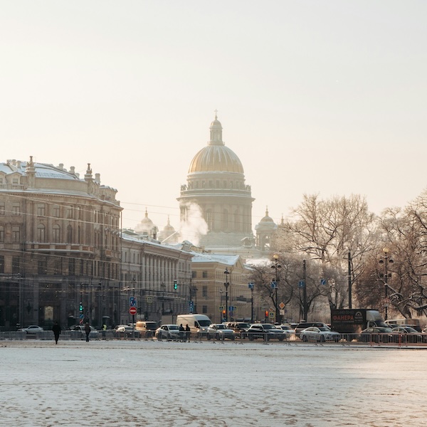 When was St Petersburg changed to Leningrad?